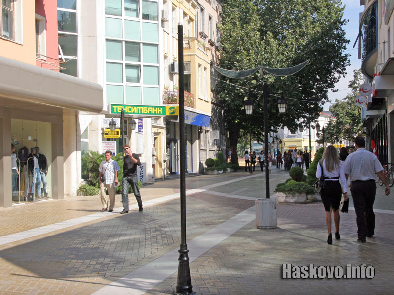 Часовниците липсват