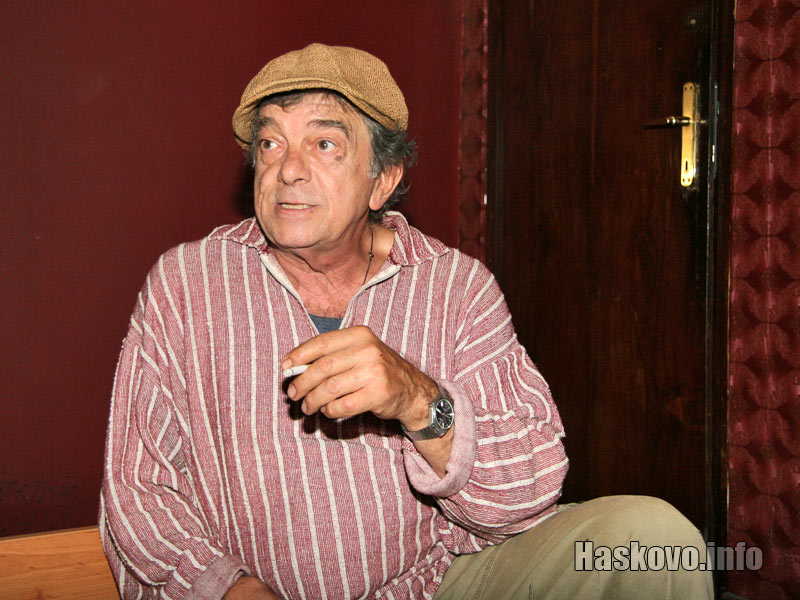 Николай Николаев