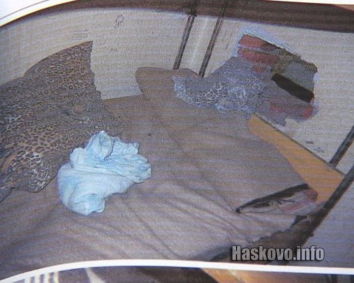 Дупката в стената, изровена от Недялко Димитров