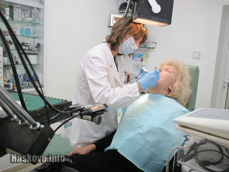 д-р Десислава Кирилова