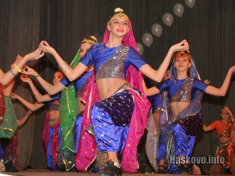 Патронният празник на училище Иван Рилски Патронният празник на училище Иван Рилски