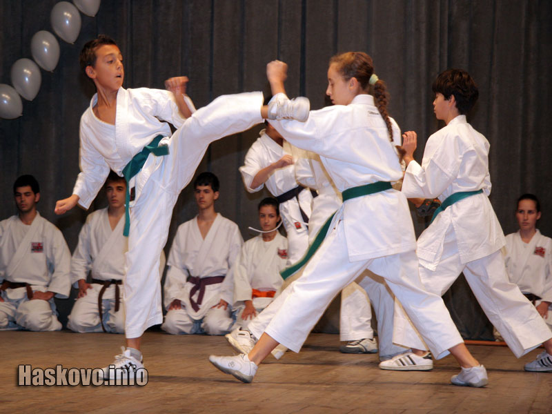 Патронният празник на училище Иван Рилски Патронният празник на училище Иван Рилски