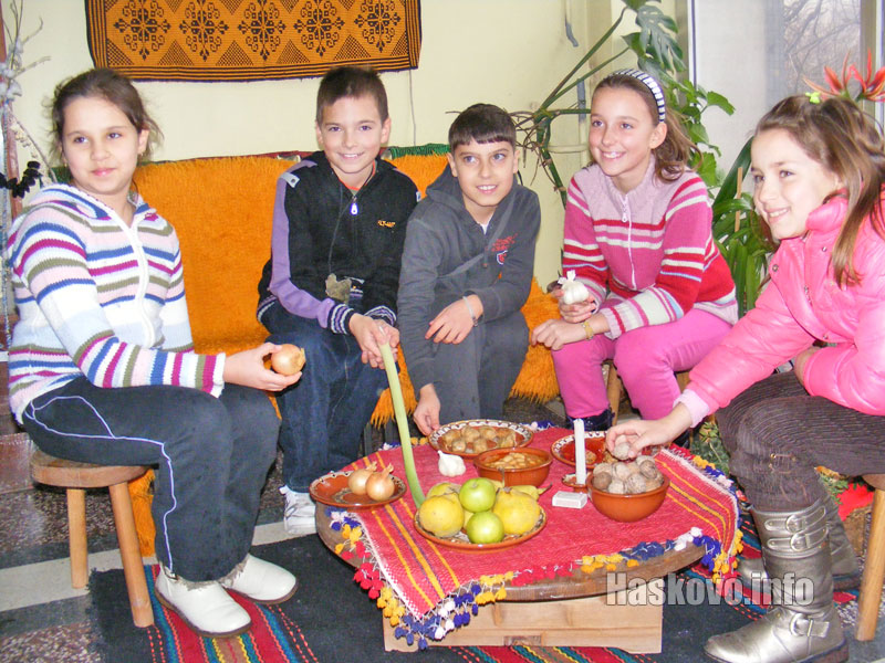 Коледна трапеза