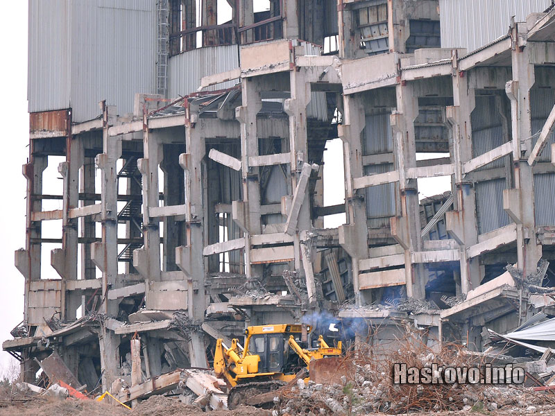 Така изглеждаше сградата до днес