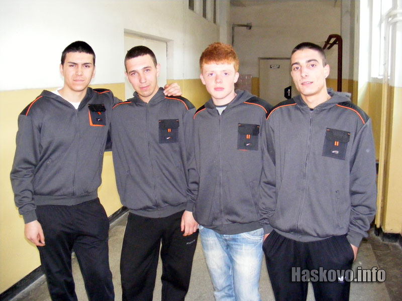 Монтьорите от Автото