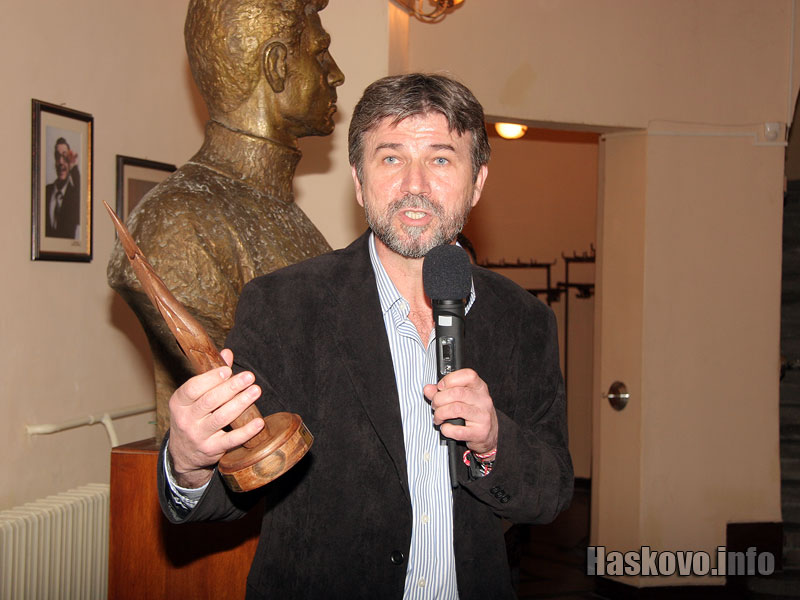 Атанас Капралов