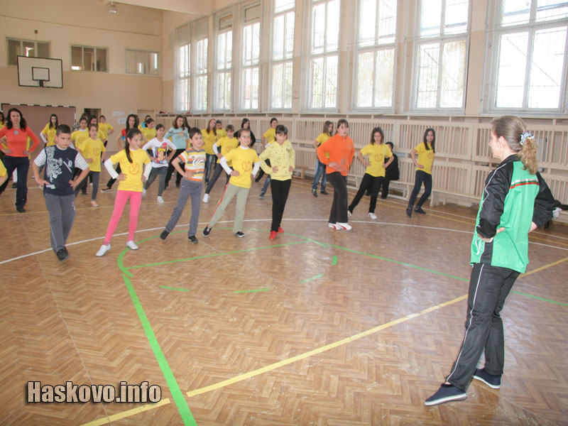 Танцьорите от Акцент