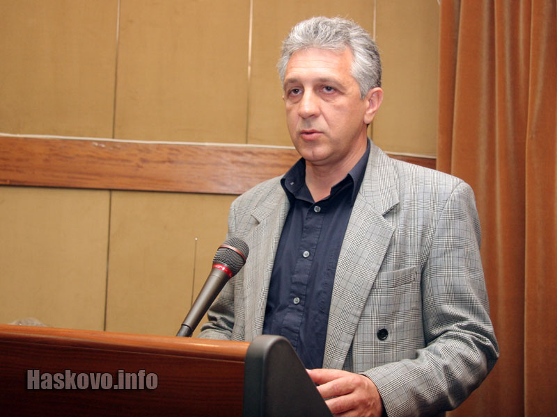 Васил Василев