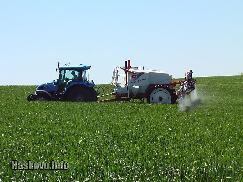 Земеделска земя, архив