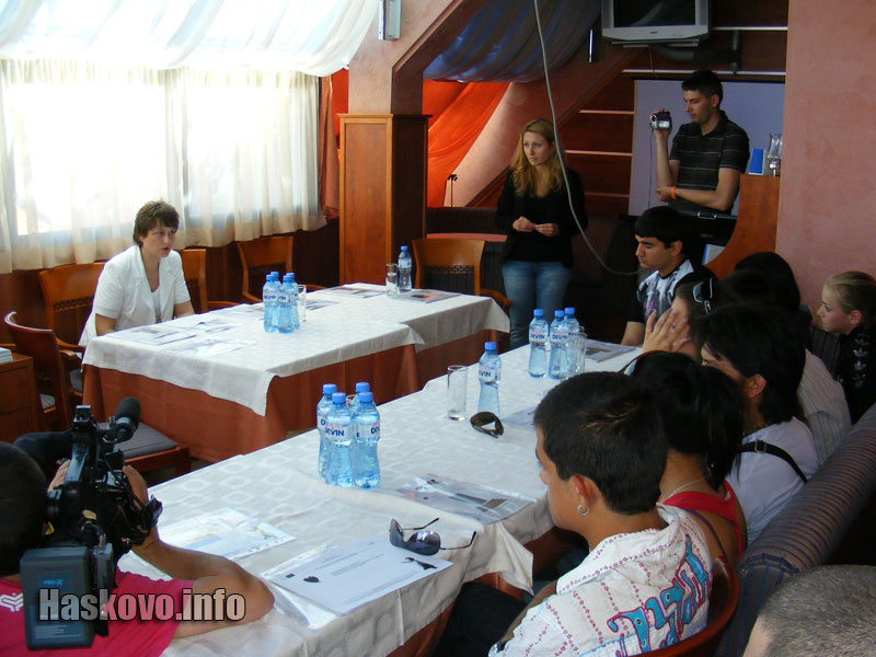 На борсата имаше единствено представител на Бюрото по труда