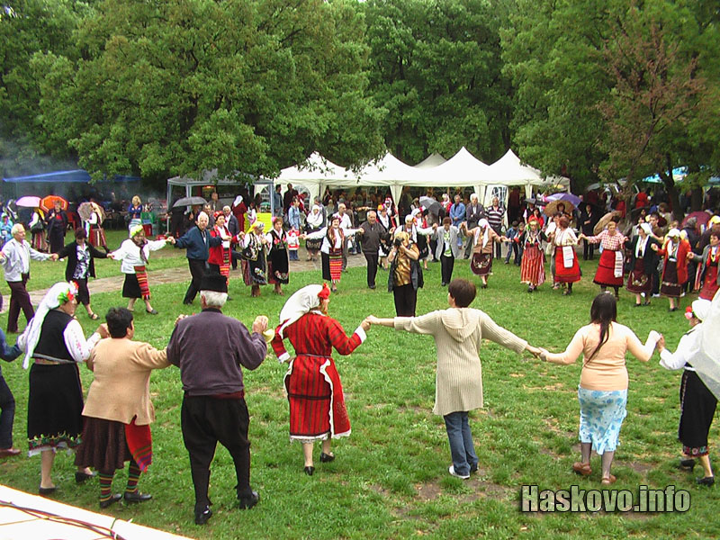 Китна Тракия, архив