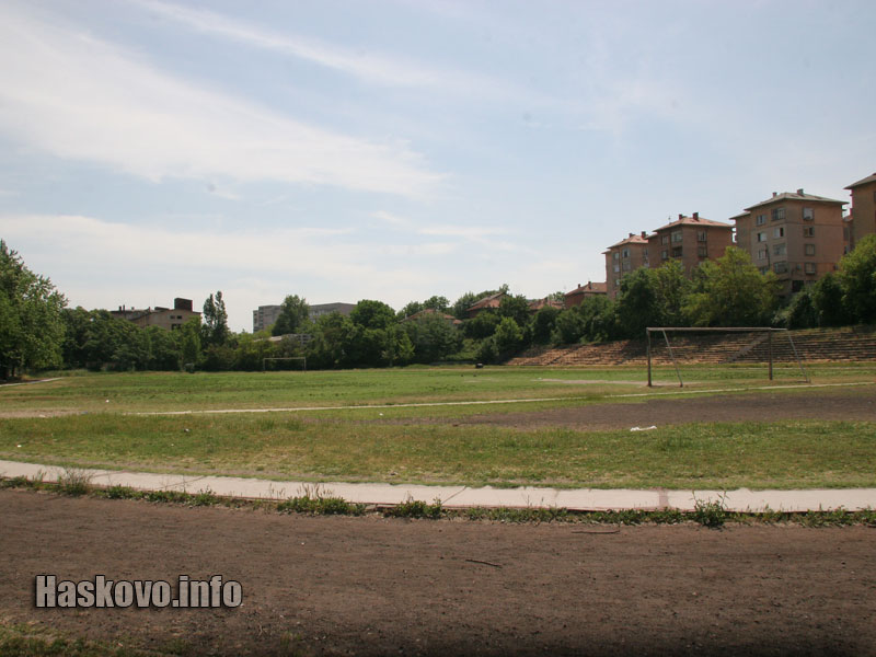 Стадион Младост Стадион Младост