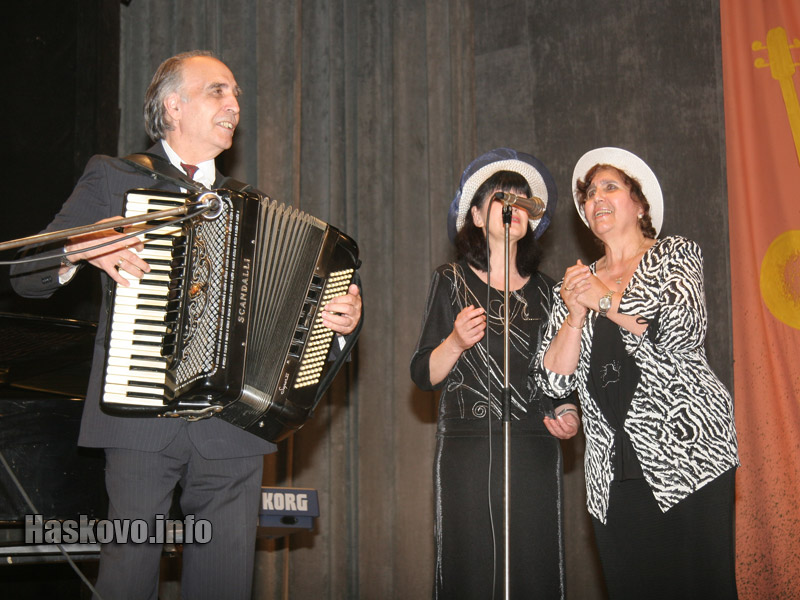 Участниците във фестивала