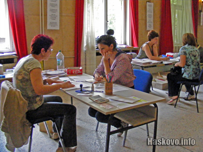 Кандидат-студенти, архив