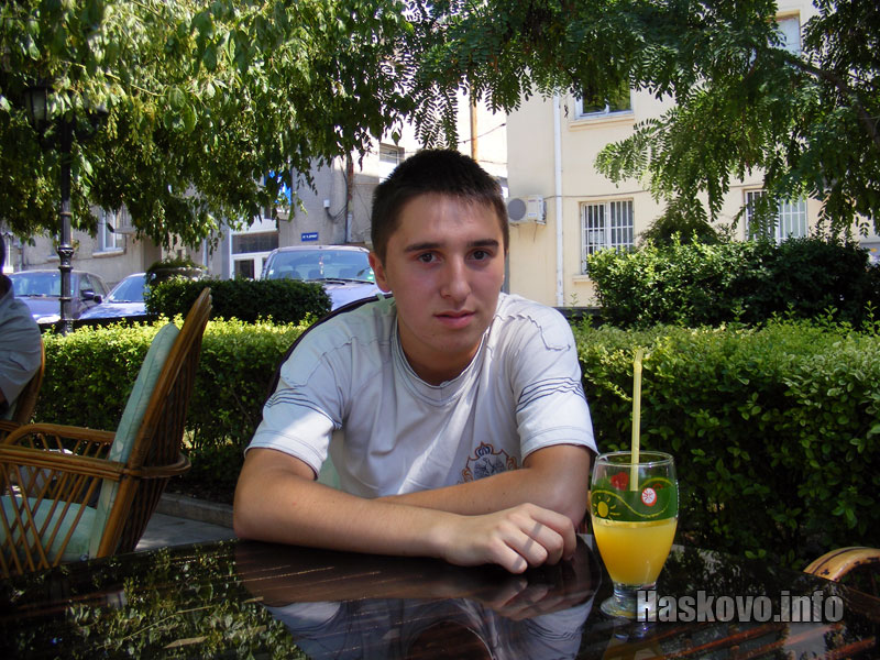 Николай Радков