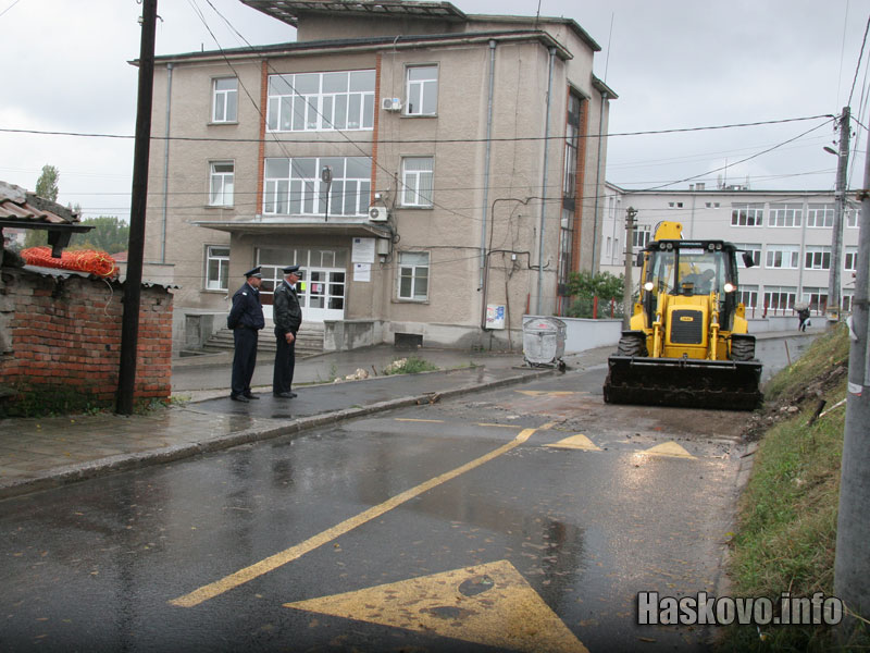 Като по чудо наблизо е нямало деца