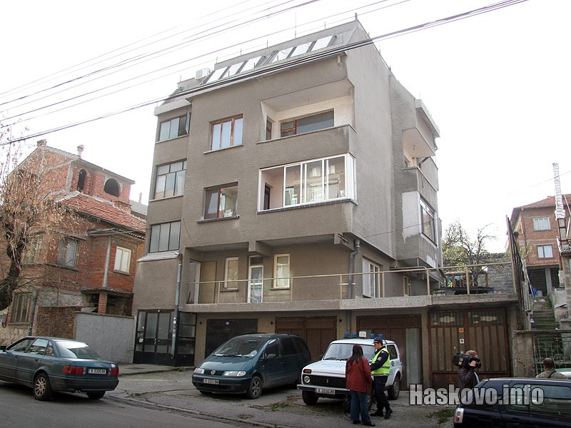 Сградата, зад която е открит снарядът