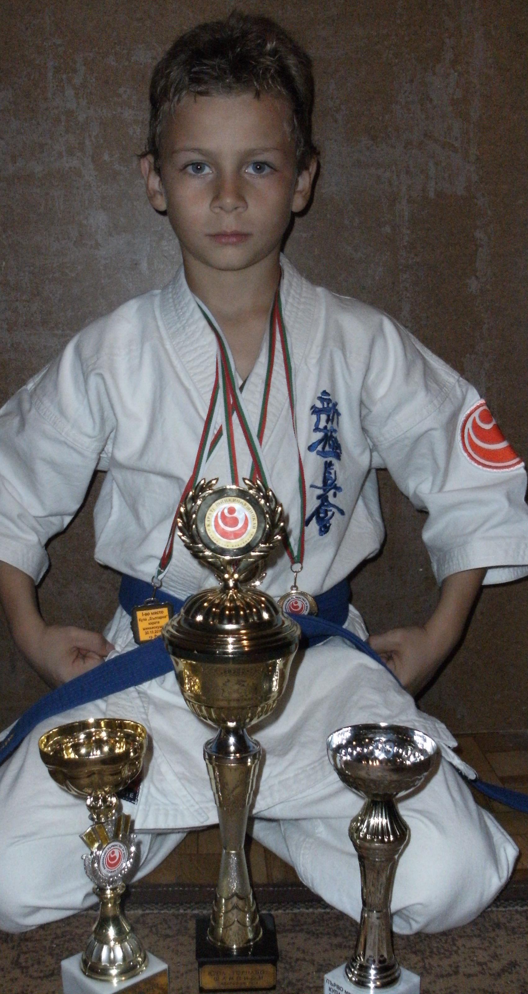 Димитър Митев