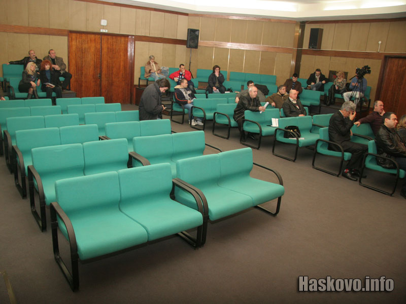 Сесия, архив