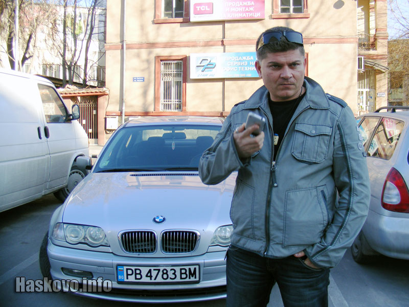 Евгени Петров