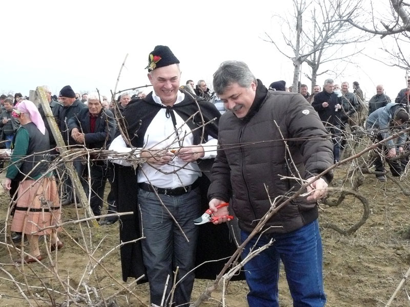 Иван Петров Иван Петров