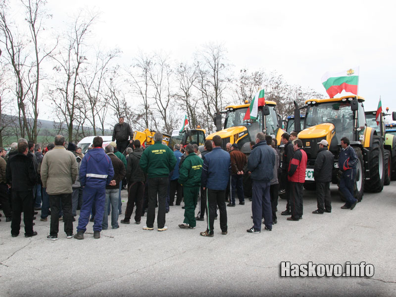 Протест на зърнопроизводителите през март, архив