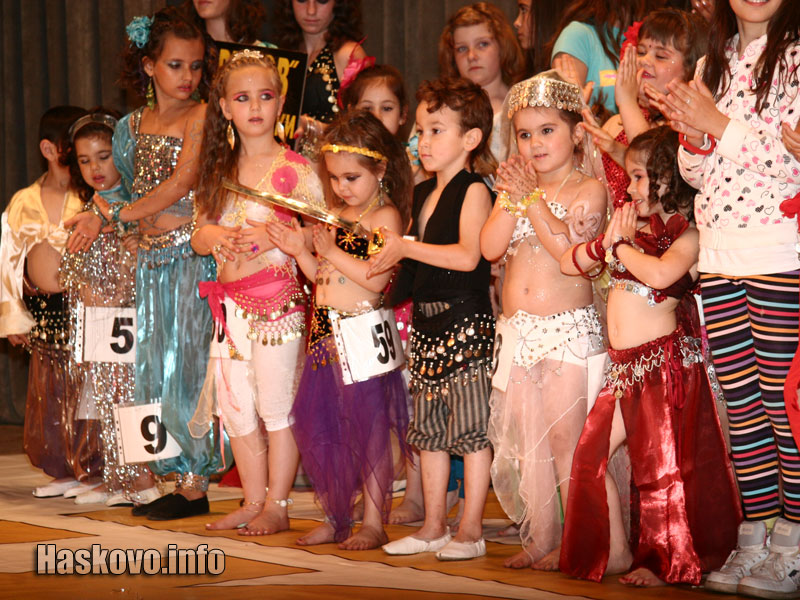 Малките участници Малките участници