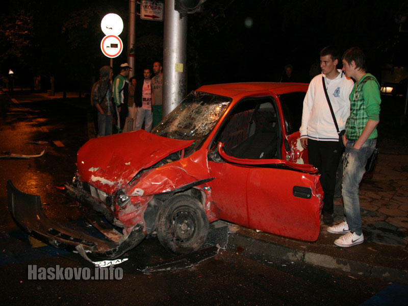 В тази кола са пътували пострадалите