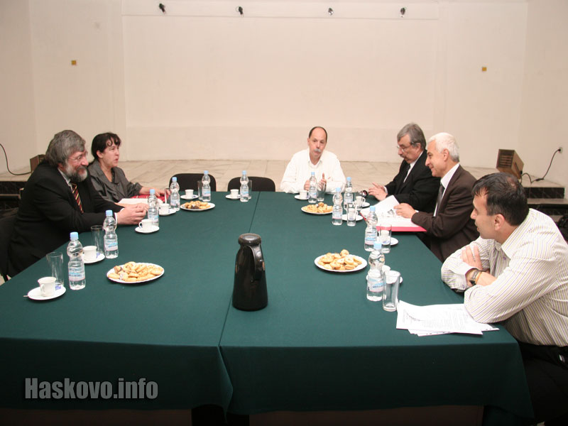 Заседанието на управителния съвет