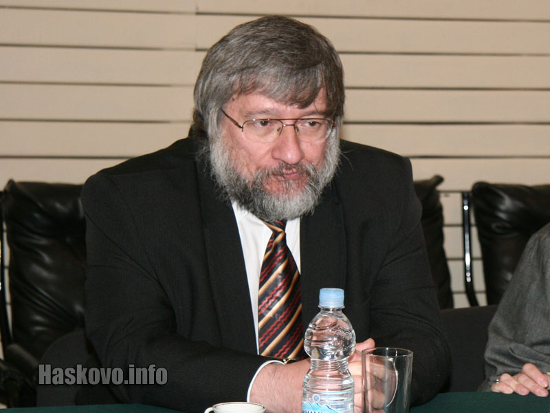 д-р Валерий Митрев