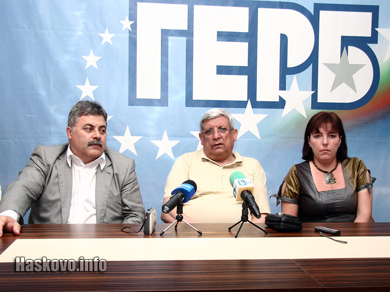 Аню Ангелов даде пресконференция в офиса на ГЕРБ Хасково, снимка Георги Даскалов