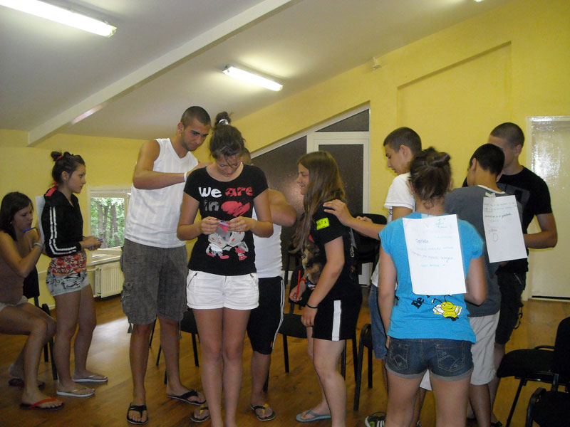 Доброволците