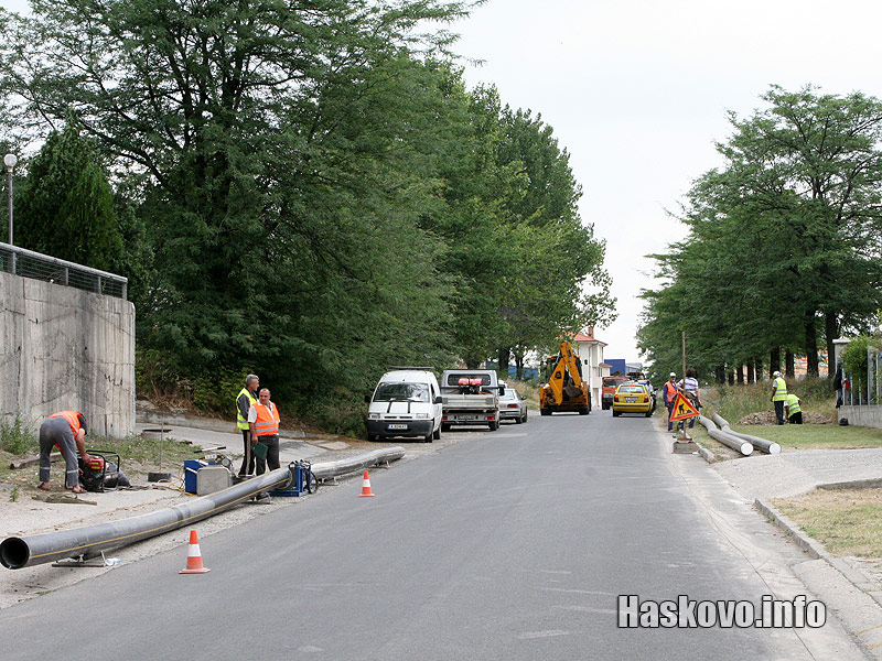 Полагането на тръбите започна веднага Полагането на тръбите започна веднага
