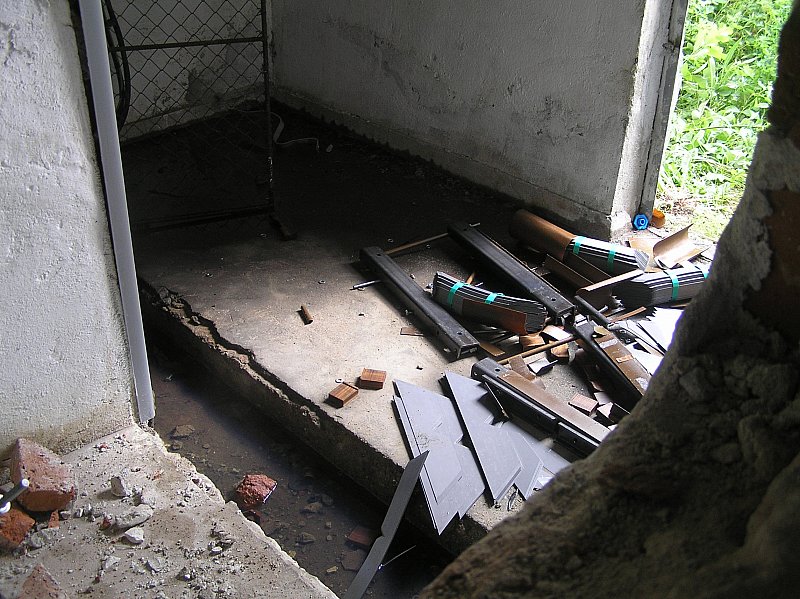 Трафопостът Трафопостът