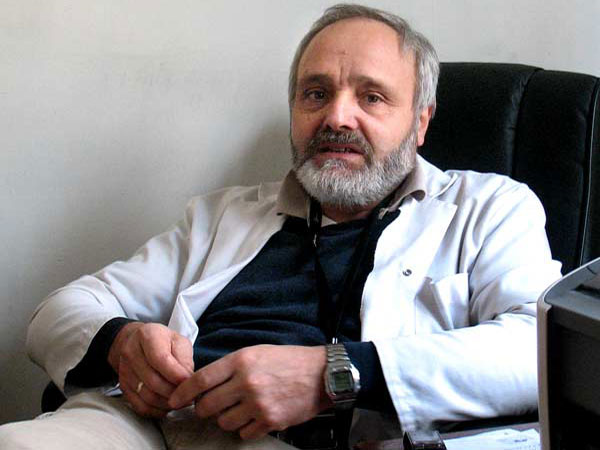 Д-р Атанас Михайлов