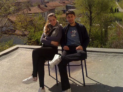 Магдалена със свой съученик