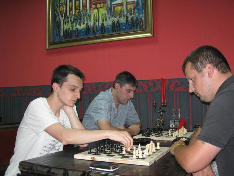 Турнир по шах