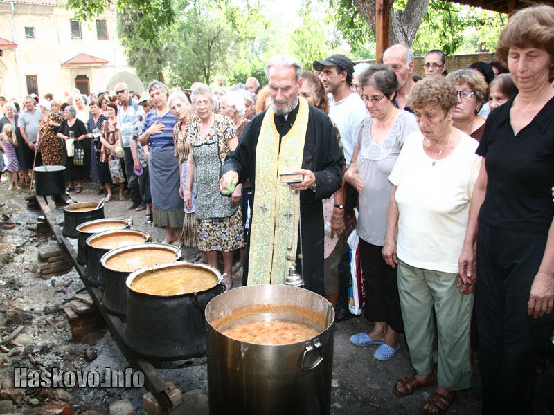 Ден преди храмовия празник на църквата