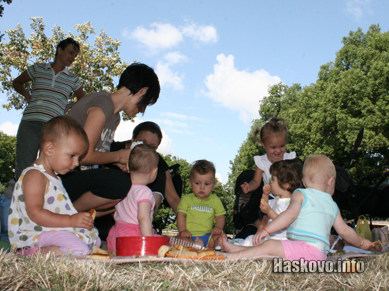 Бебешкият пикник