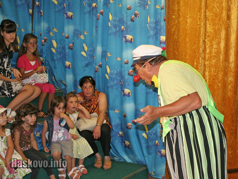 Детски празник в библиотеката