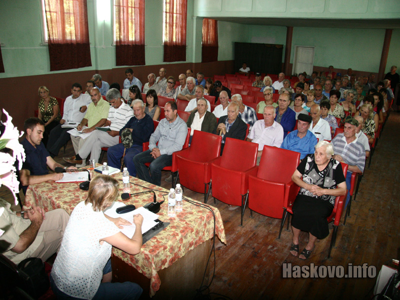 Кариера край Сталево