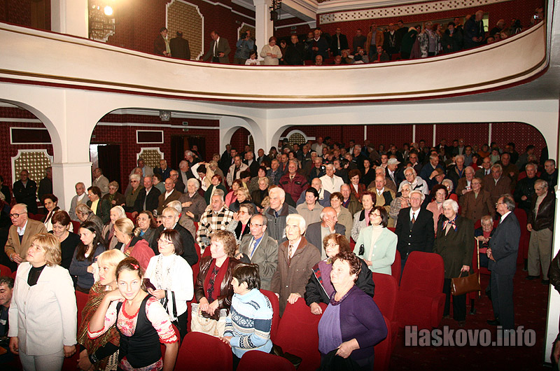 Станишев даде рамо на БСП Хасково