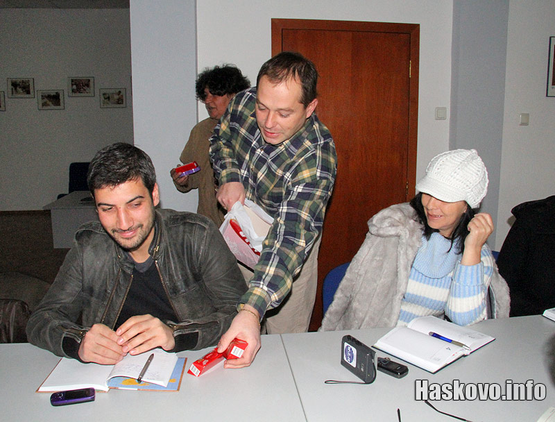 Пресконференция на Емилия Масларова