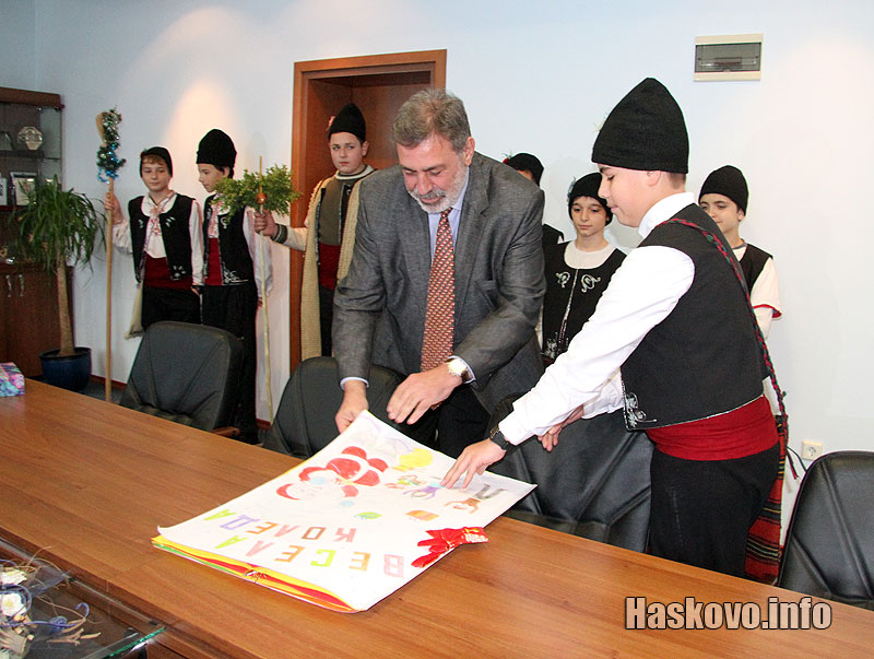 Коледарите