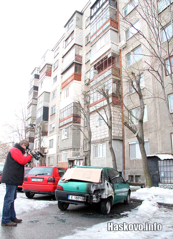 Изгоря колата на семейство от Орфей