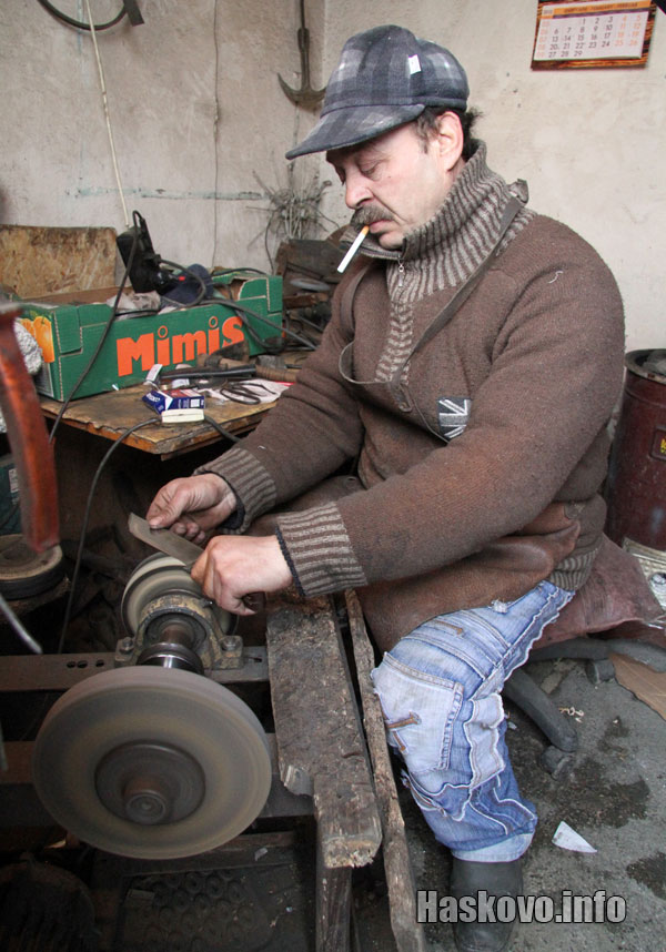 Исмаил Адем