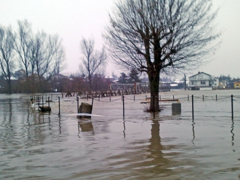Наводнението в Динево