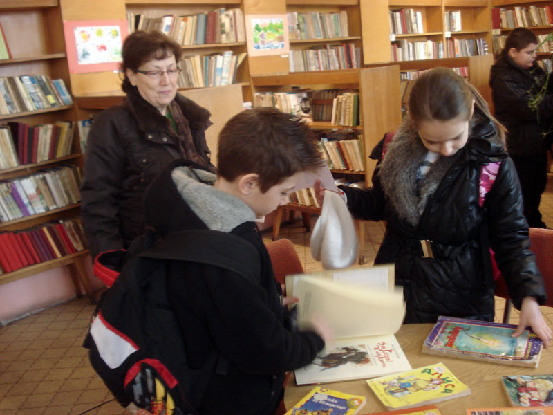 Читалище Заря