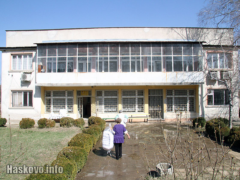 Дарение в Динево