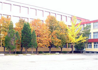 СОУ Неофит Рилски в Харманли